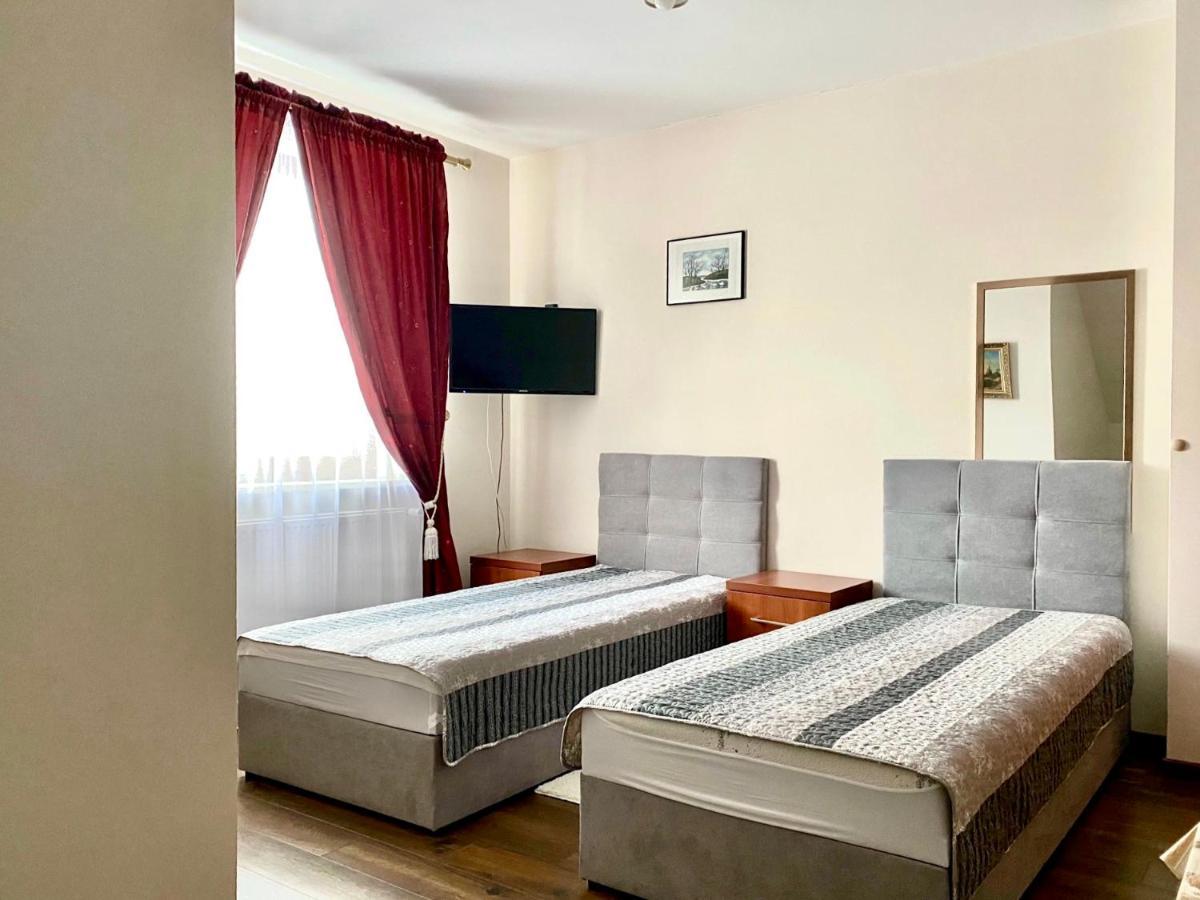 Agroturystyka Pod Jodlami Kolaki Wietrzychowo Esterno foto